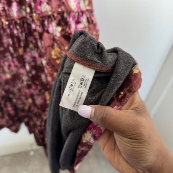 NEW Natural Life Women Velvet Floral Tiered Maxi Dress XL Burgundy Bohemian - Picture 12 of 12